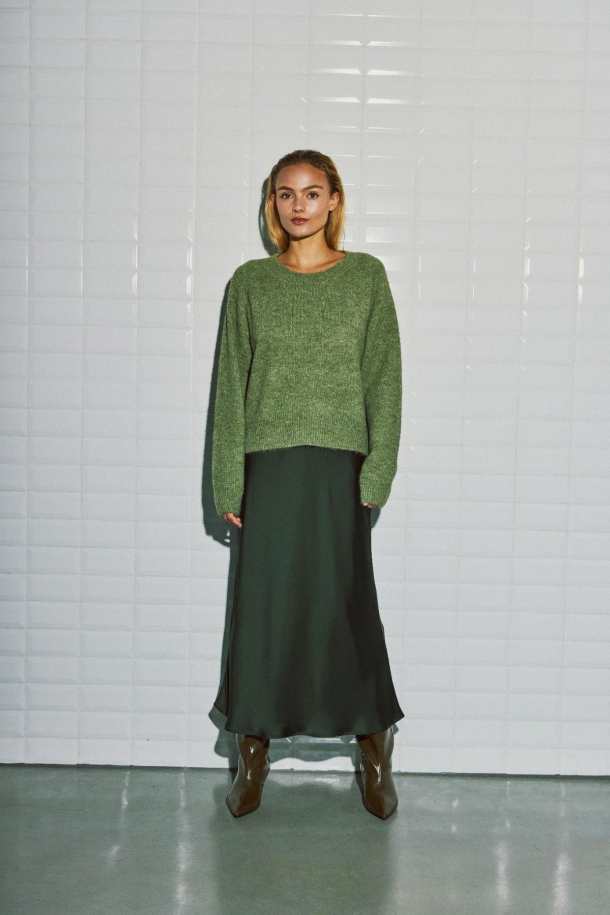 With Black Andrea Pullover Avocado