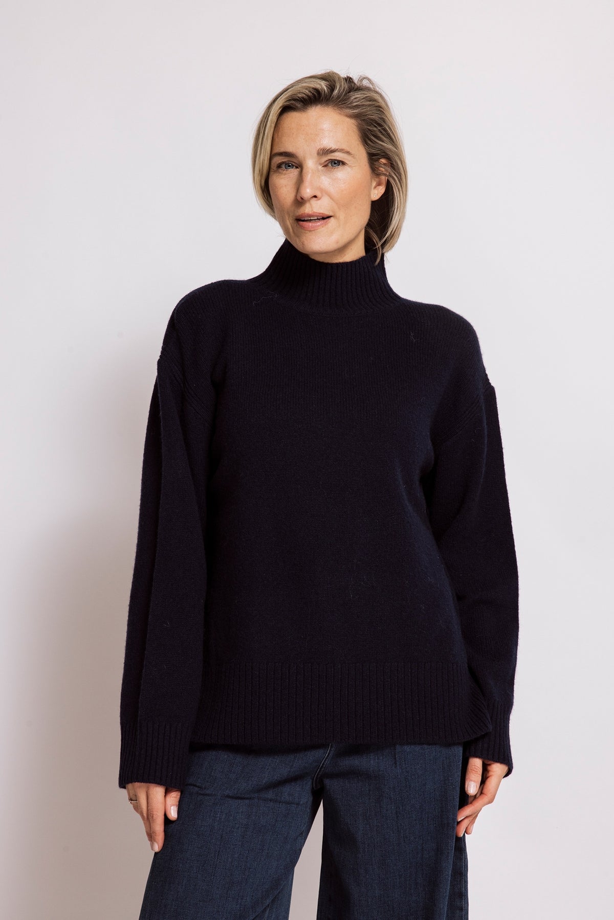 Zhrill Alana Pullover Blue