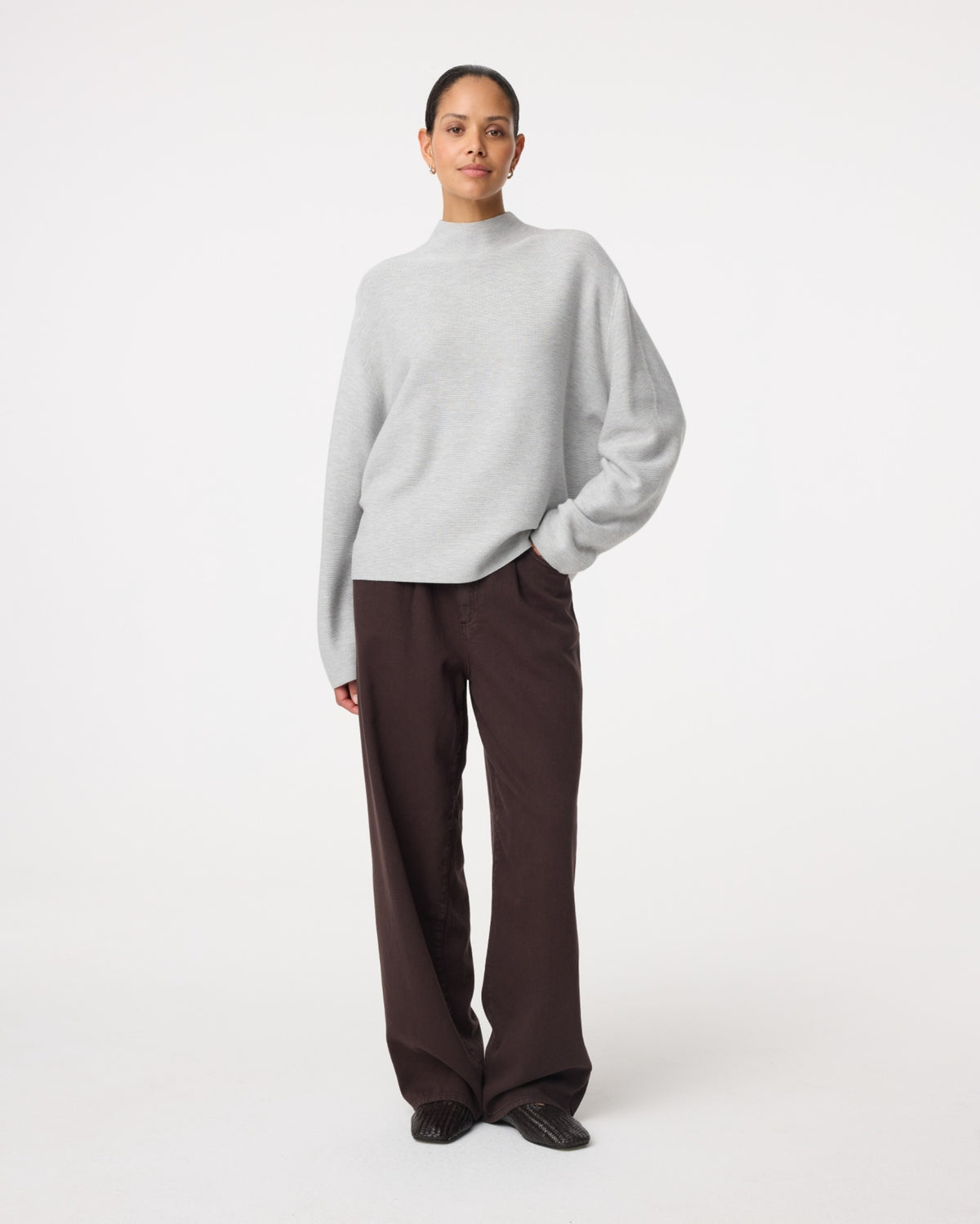 Knit-ted Mill Pullover