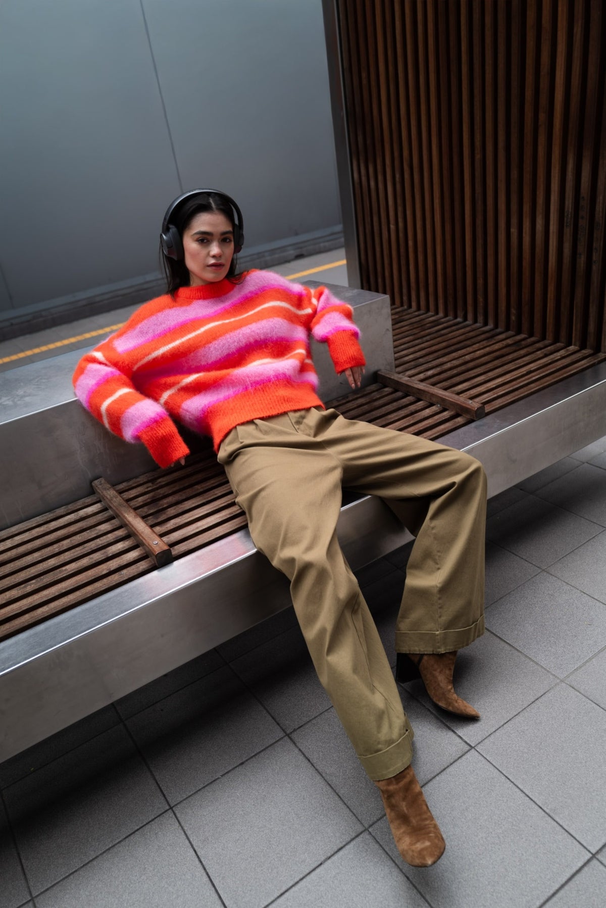 TWNS Kale Pullover Fire
