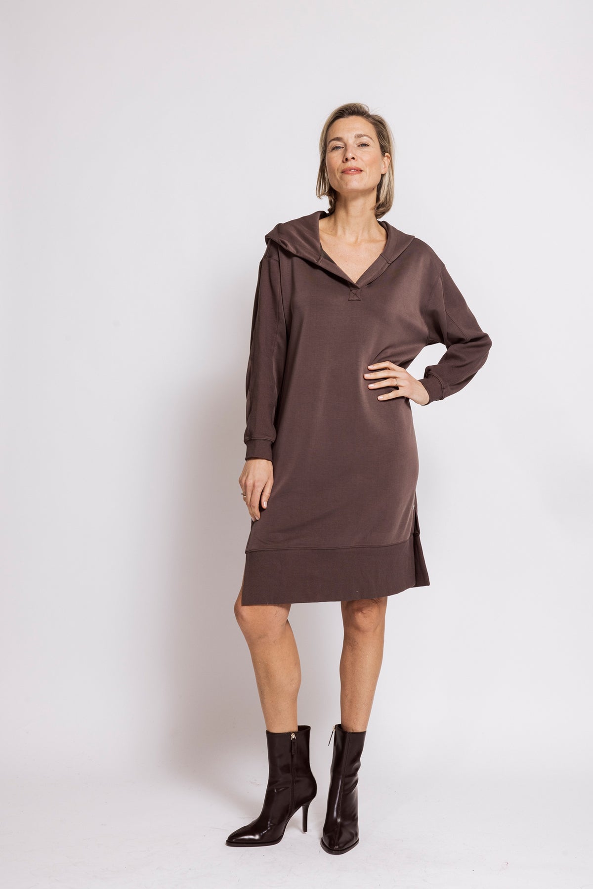 Zhrill Sirja Dress Taupe